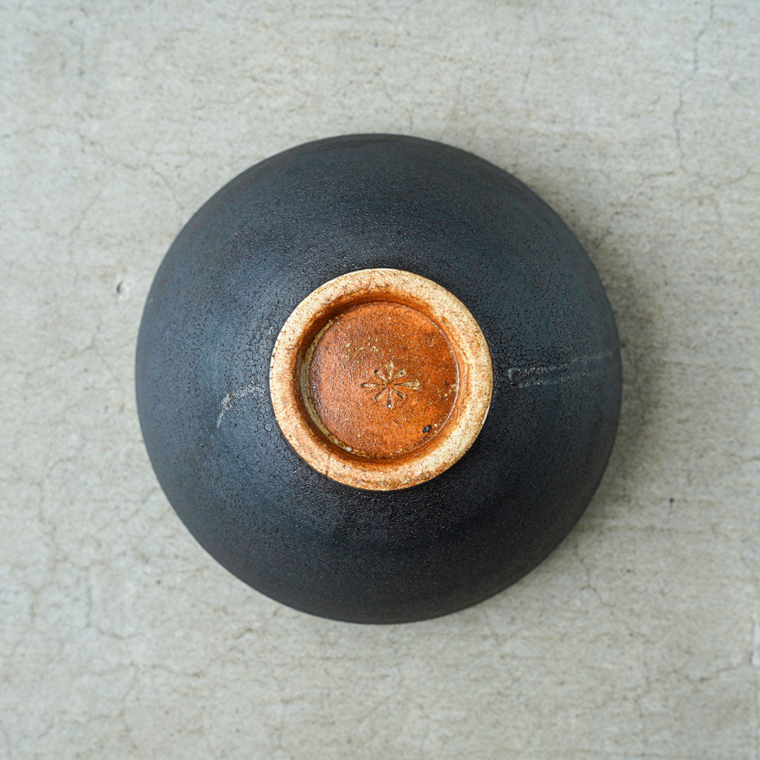 兵山窯 錆巻き 丸5.5丼