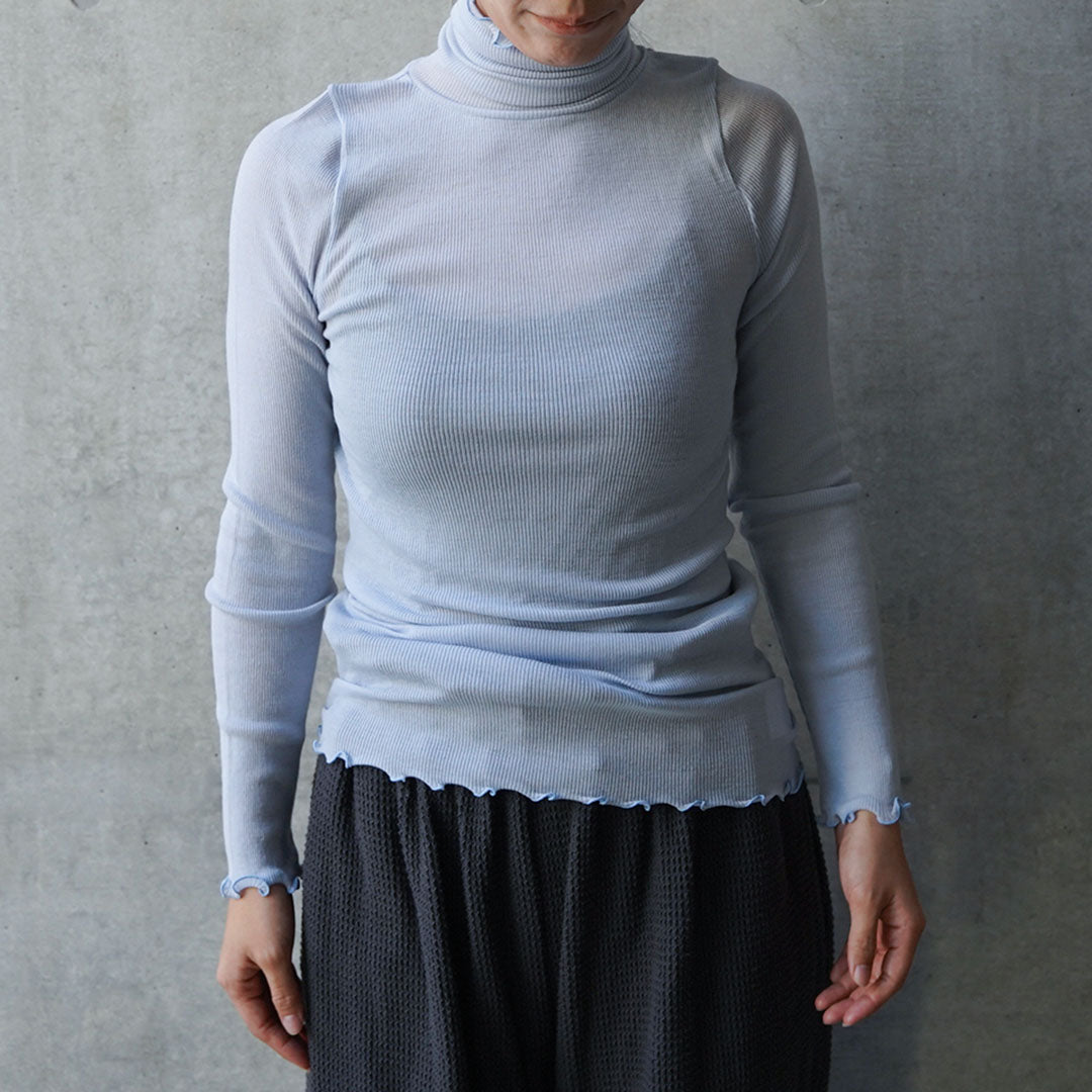 me. merino washable wool タートルネック