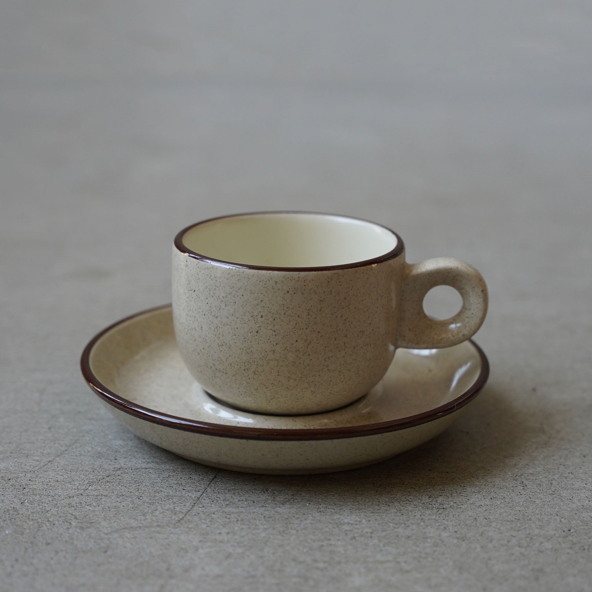 デミタスカップ&ソーサー セット