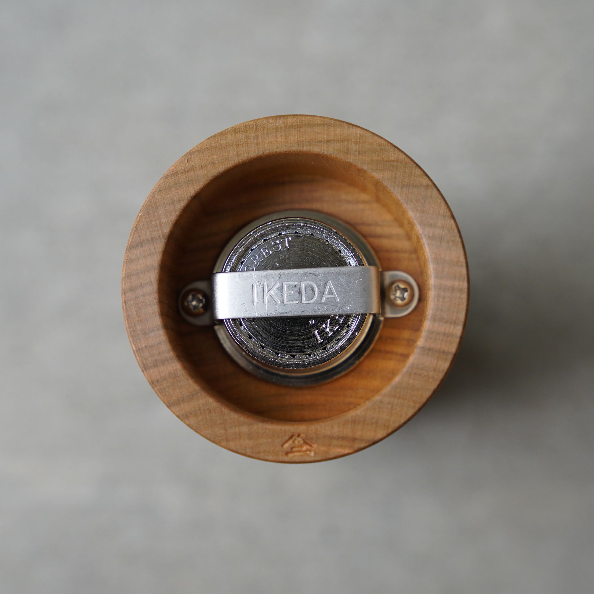 木工ヤマニ ペッパーミル 4 タヌキ