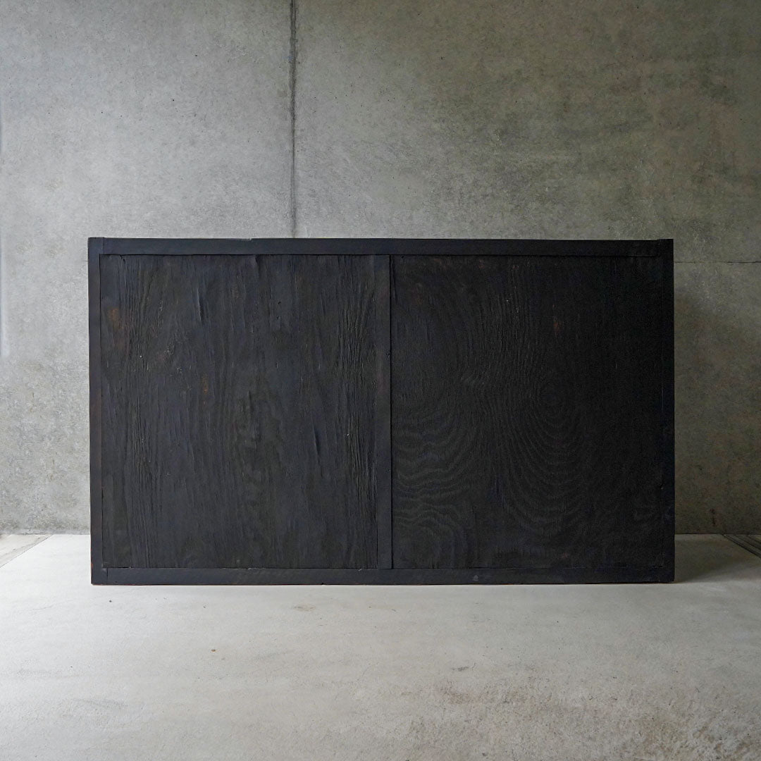 Side Board
