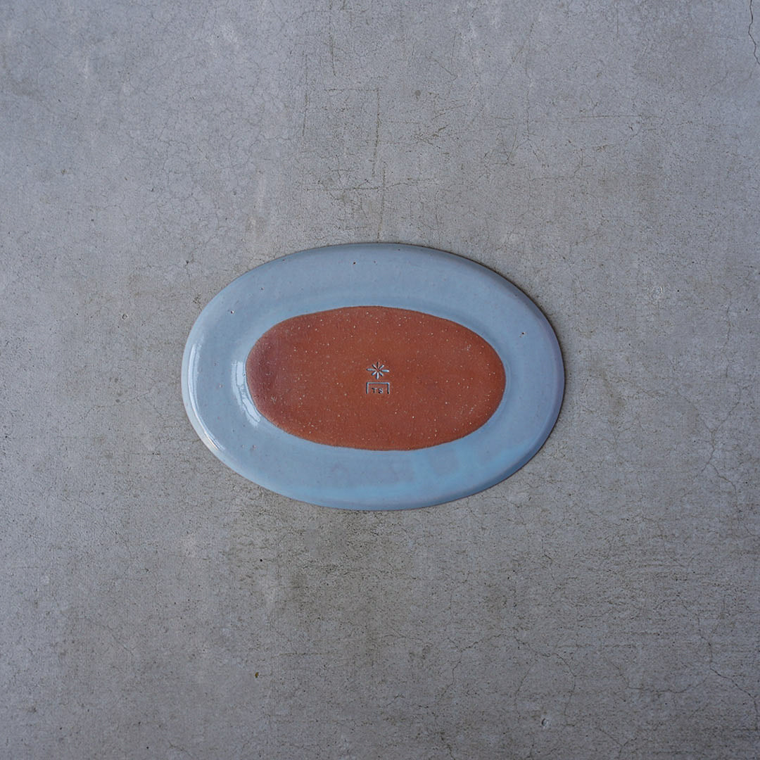 marais / Mare oval plate, small, blue, red clay