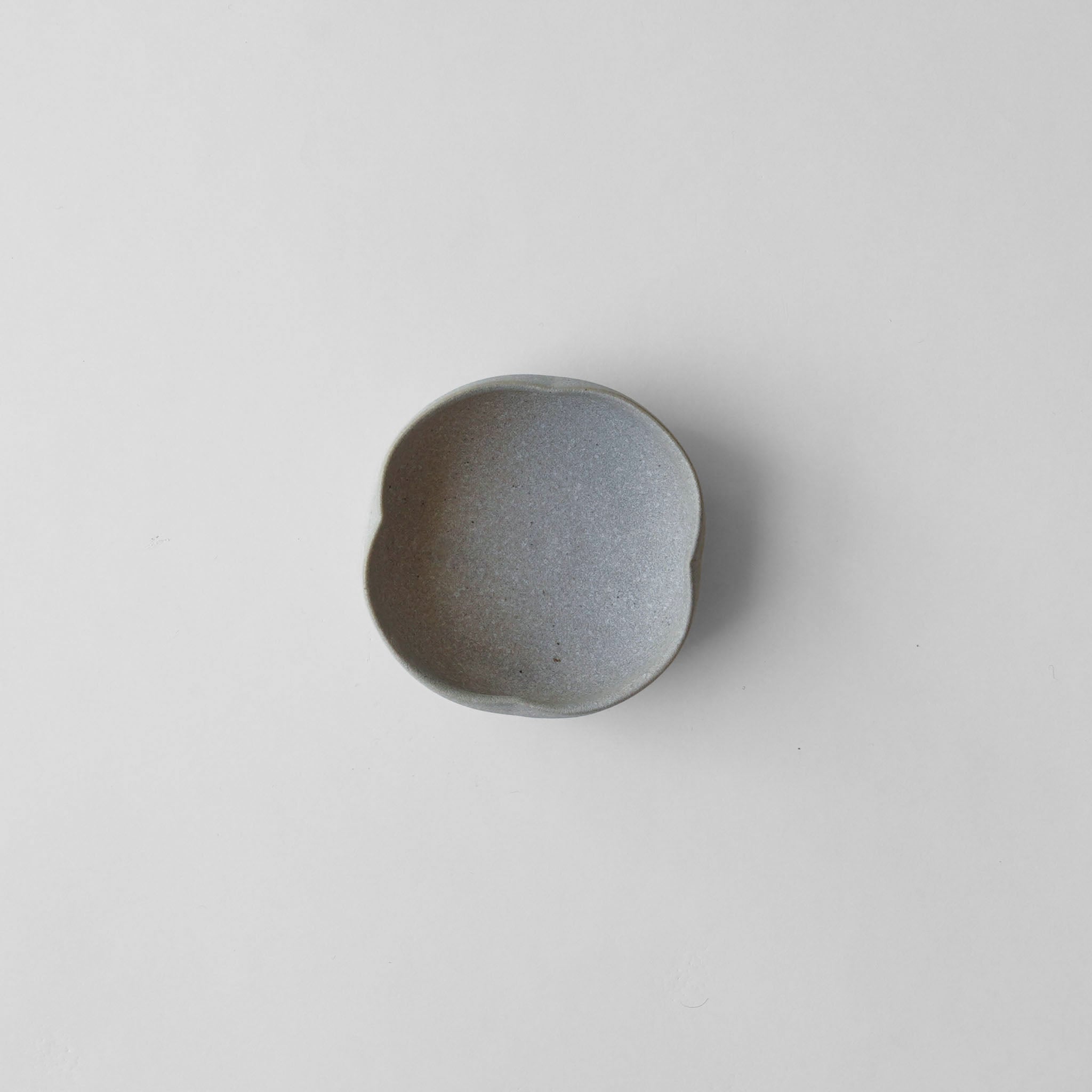 Obara Sota Flower-Shaped Small Bowl B