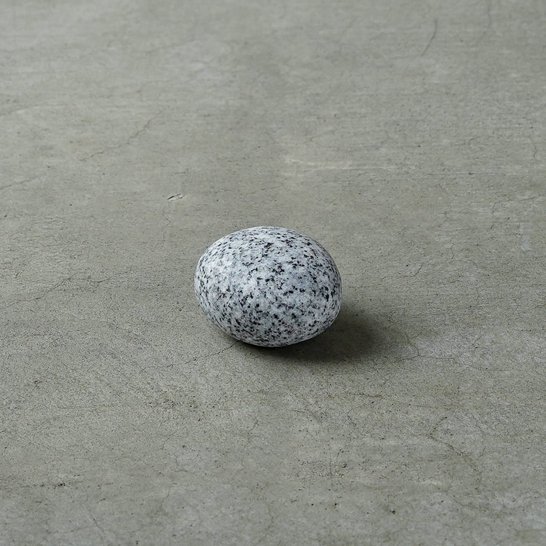 AJI PROJECT OT - PAPER WEIGHT / chume