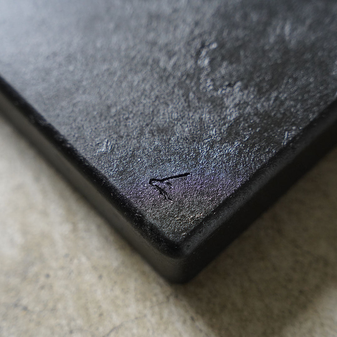 Kenta Nakanishi Serving Board Black Rust Urushi (Birch)