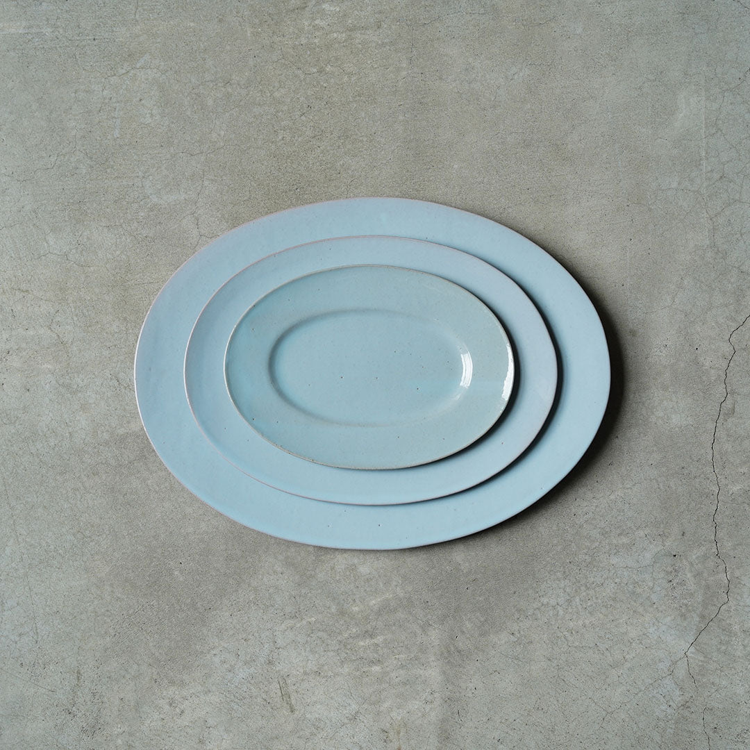 marais / Marais Oval Plate Medium Blue Red Clay
