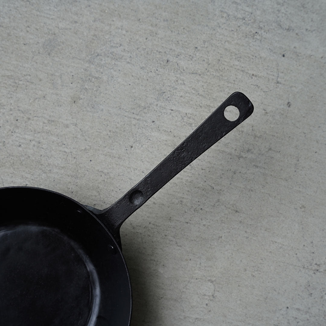 Yamago Blacksmith Slightly Deeper Frying Pan 26cm
