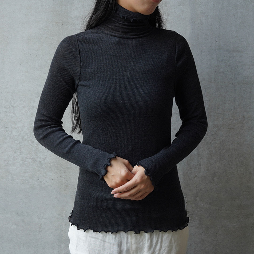 me. merino washable wool タートルネック