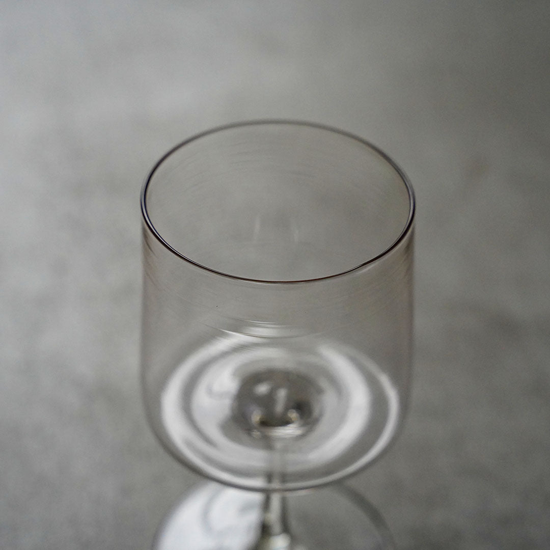 菊地 大護 wine goblet