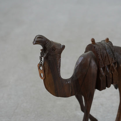 ラクダ オブジェ