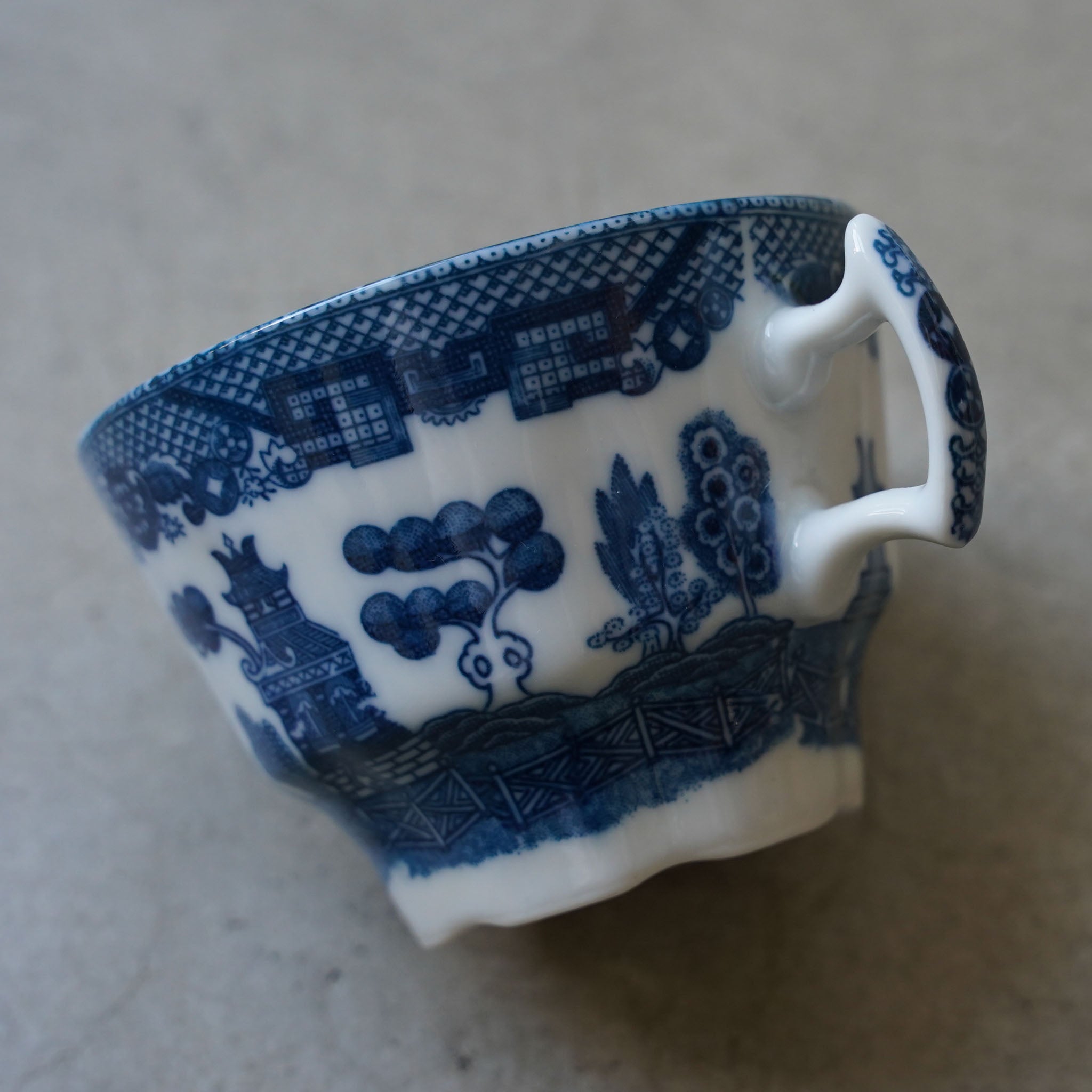 Blue Willow Cup &amp; Saucer Set of 2