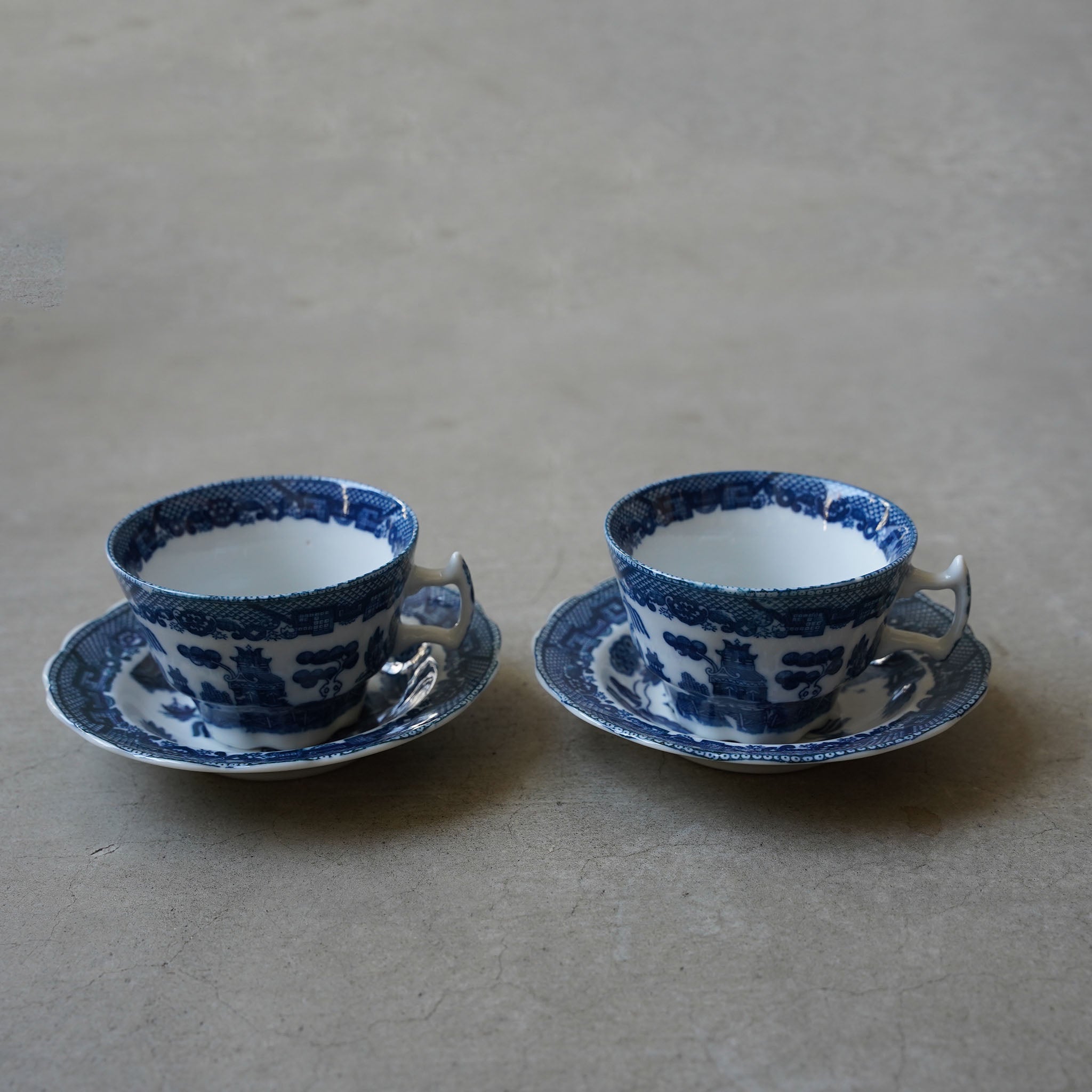 Blue Willow Cup &amp; Saucer Set of 2