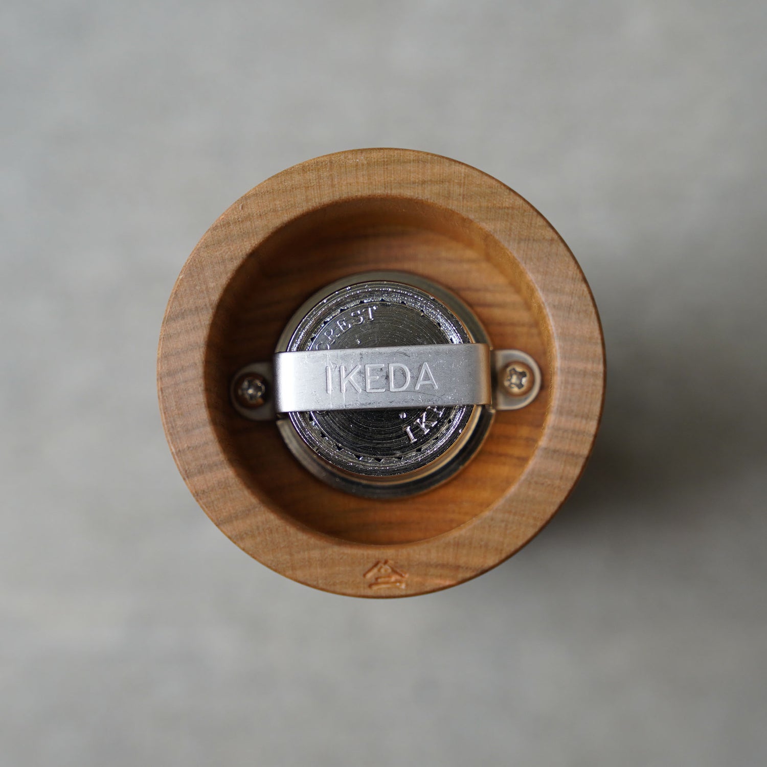 木工ヤマニ ペッパーミル 4 タヌキ