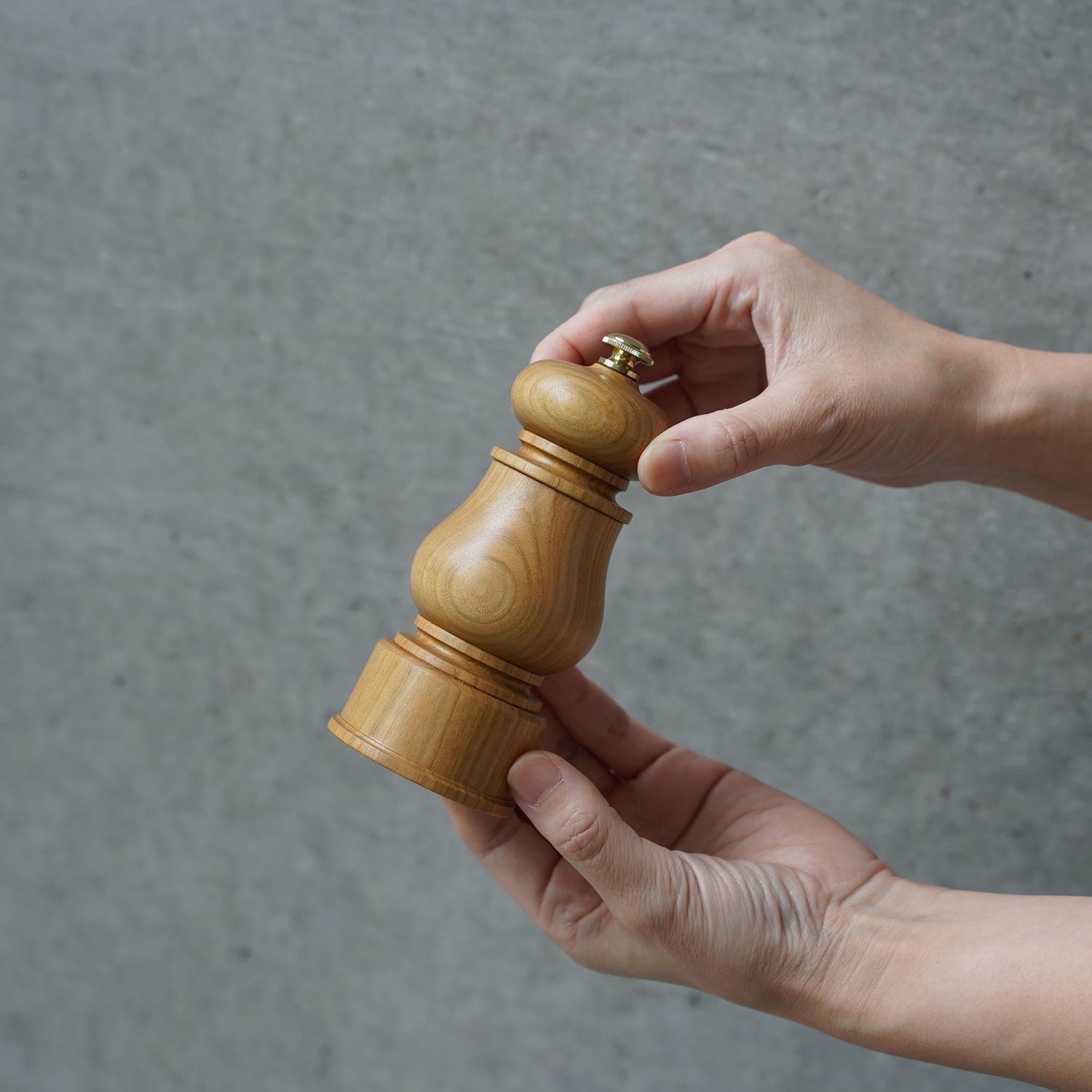 木工ヤマニ ペッパーミル 4 タヌキ