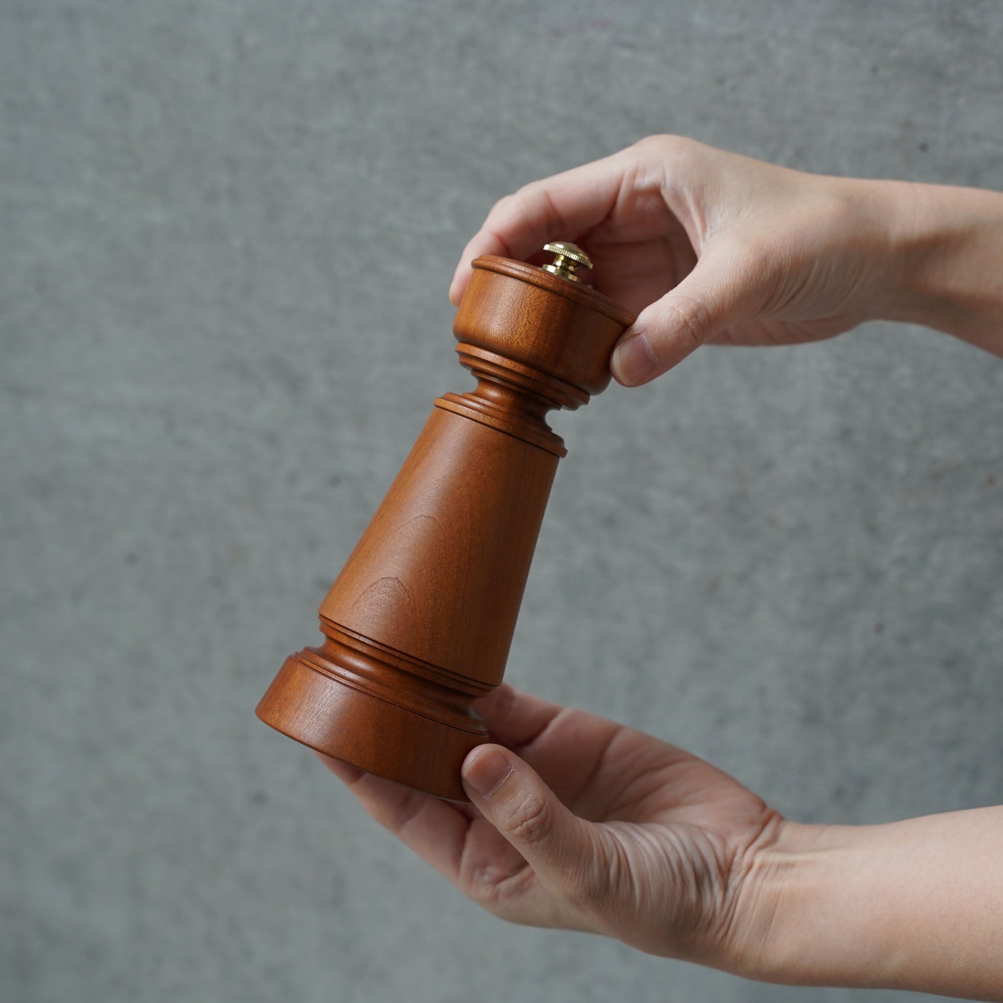 Woodworking Yamani Pepper Mill 6 Donburi