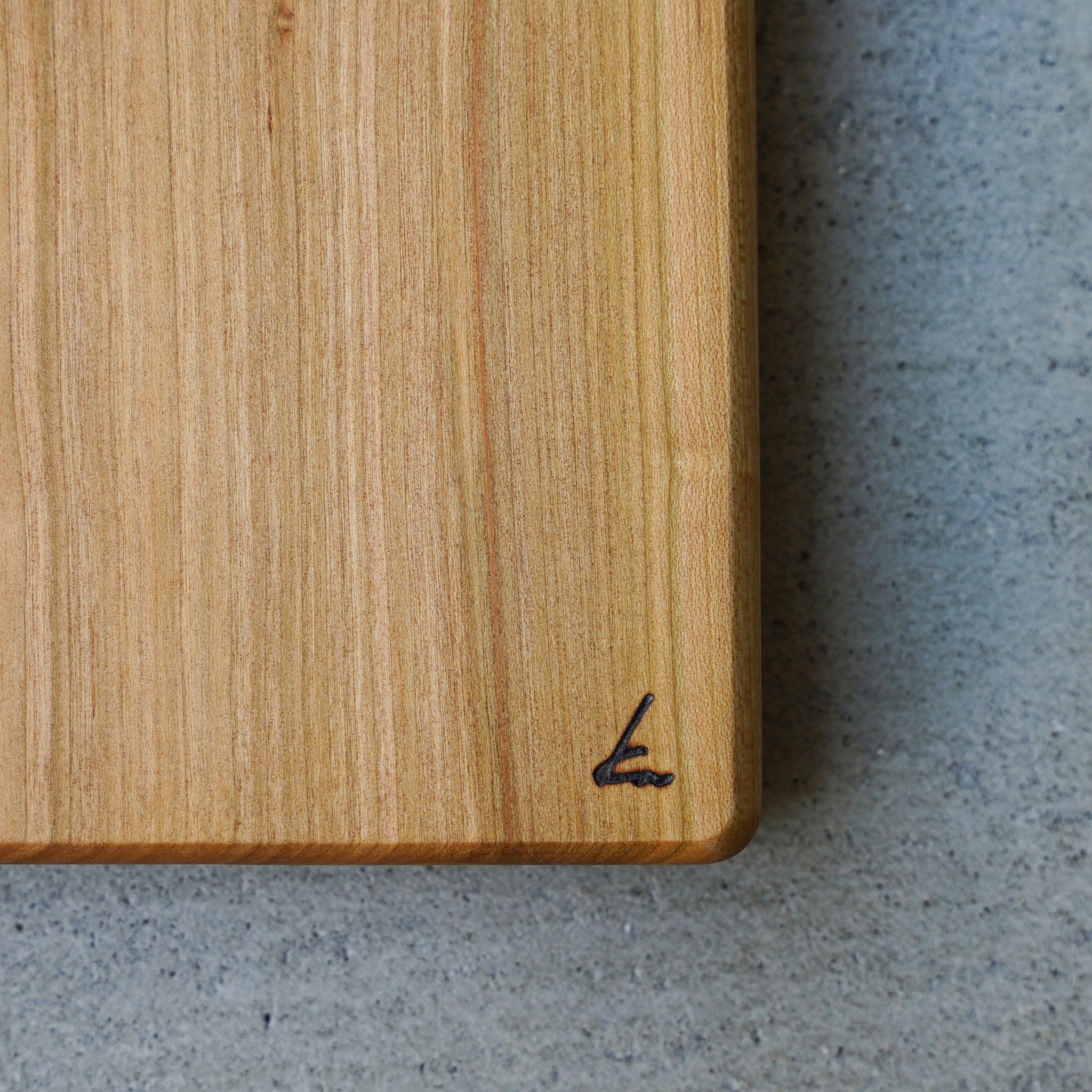 Kenta Nakanishi Serving Board, Cherry