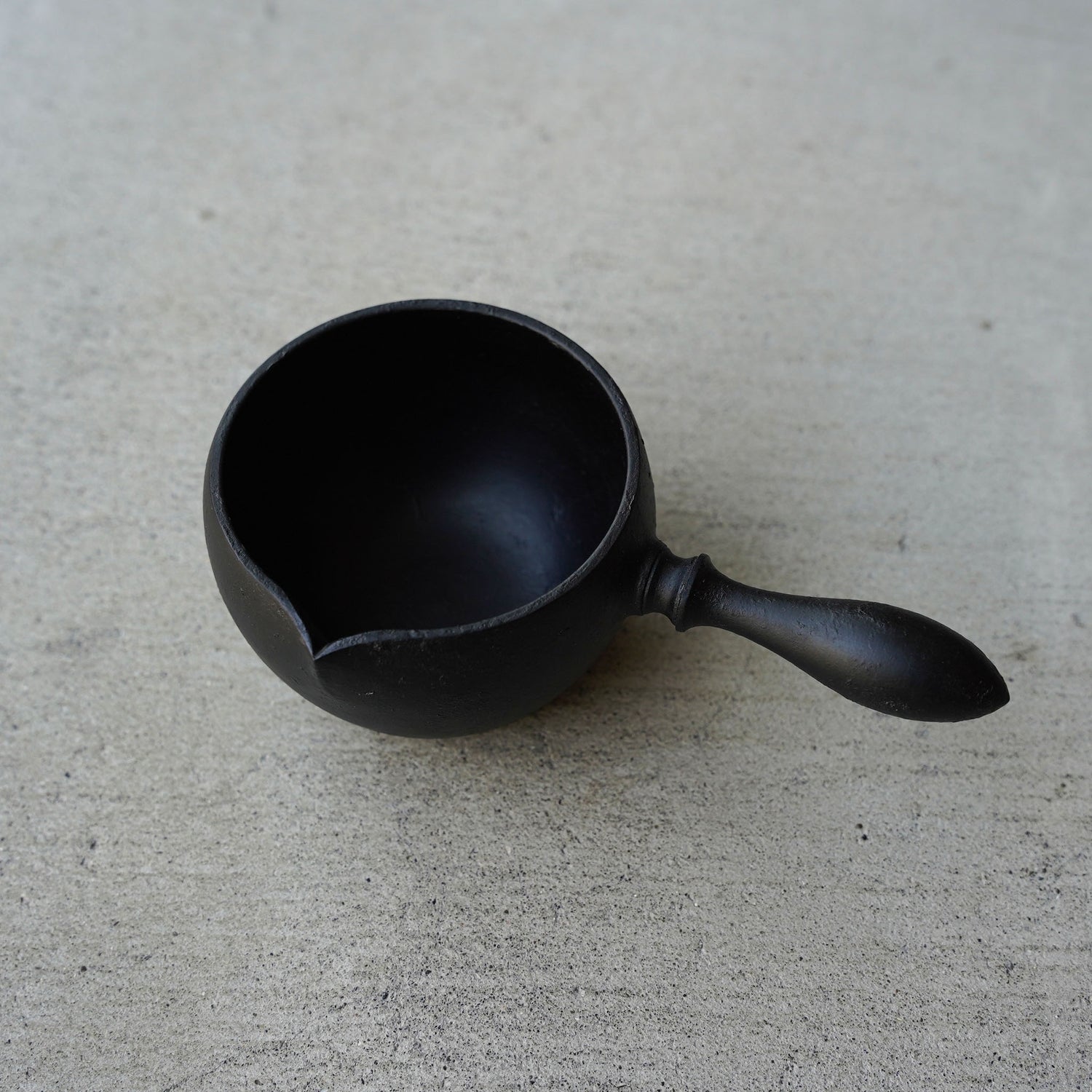 Kenta Nakanishi - Pitcher - Black Wiped Urushi
