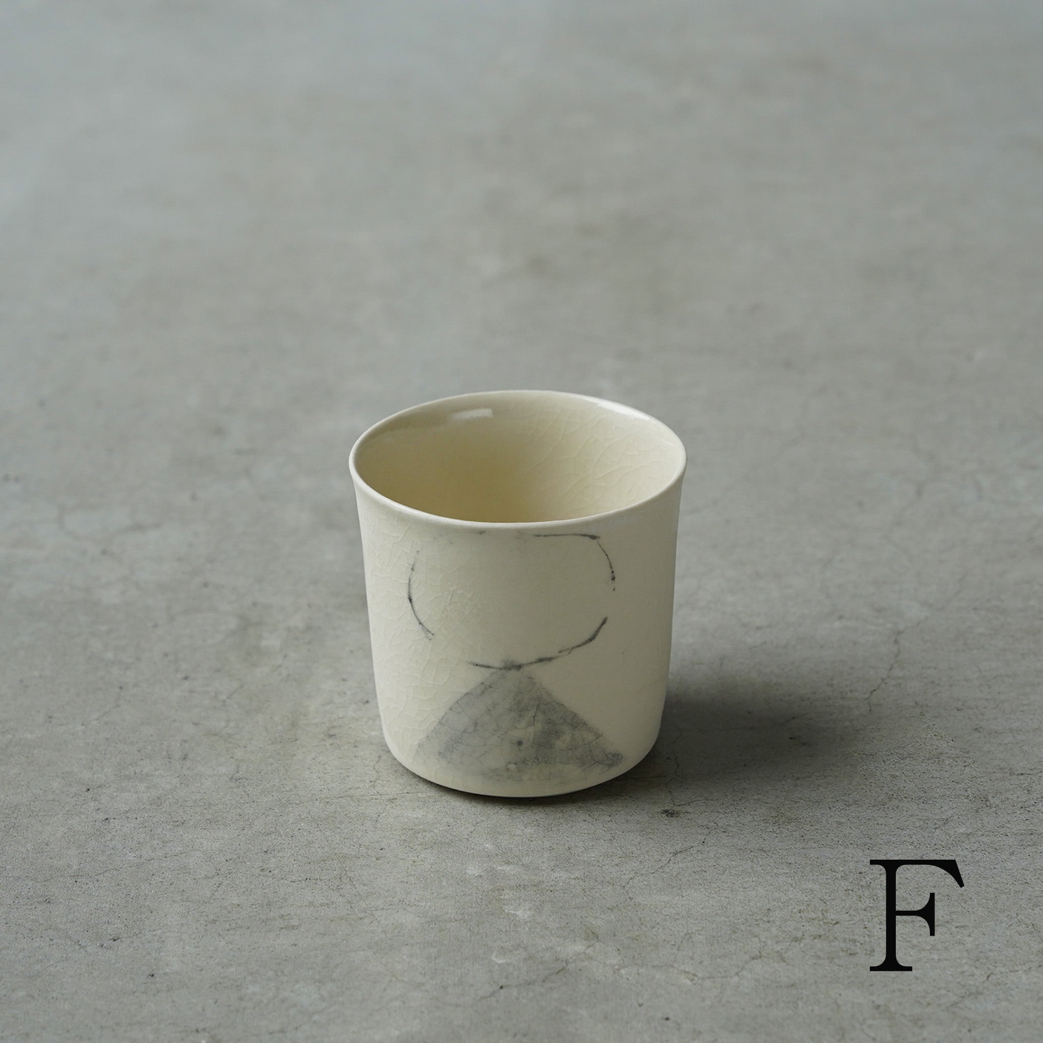 佐藤朱理 Cup (M)