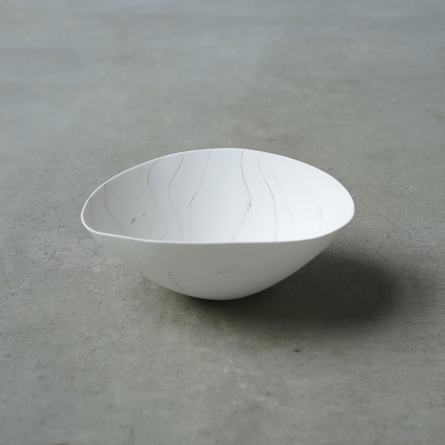 佐藤朱理 白磁練り込み Bowl C