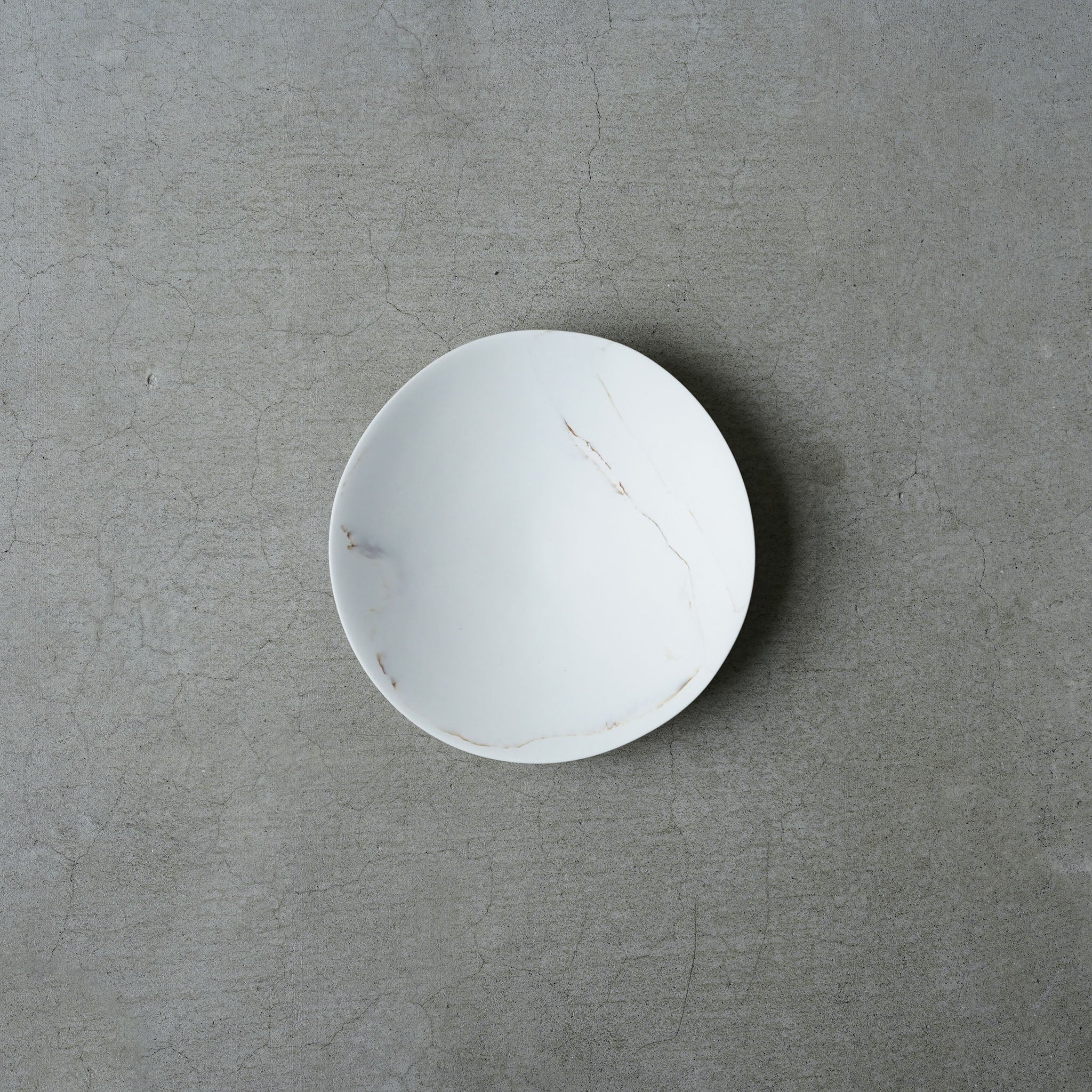 Akari Sato Kneaded White Porcelain Plate (Small) A