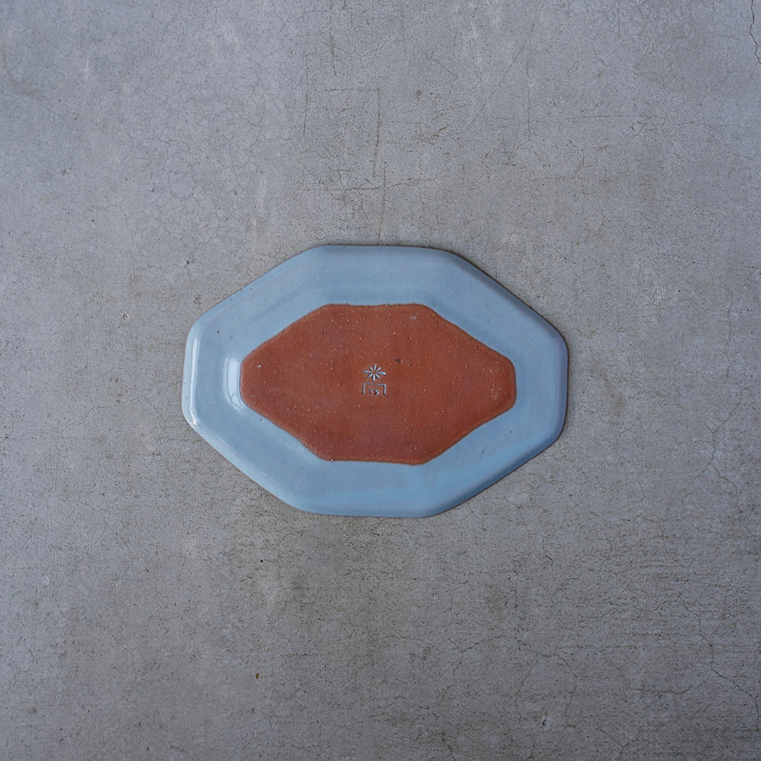 marais/Mare Octagonal Plate (Small): Blue Red Clay
