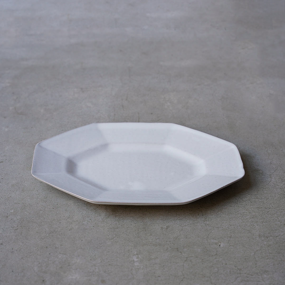 marais Octagonal Plate (Large) - White Clay