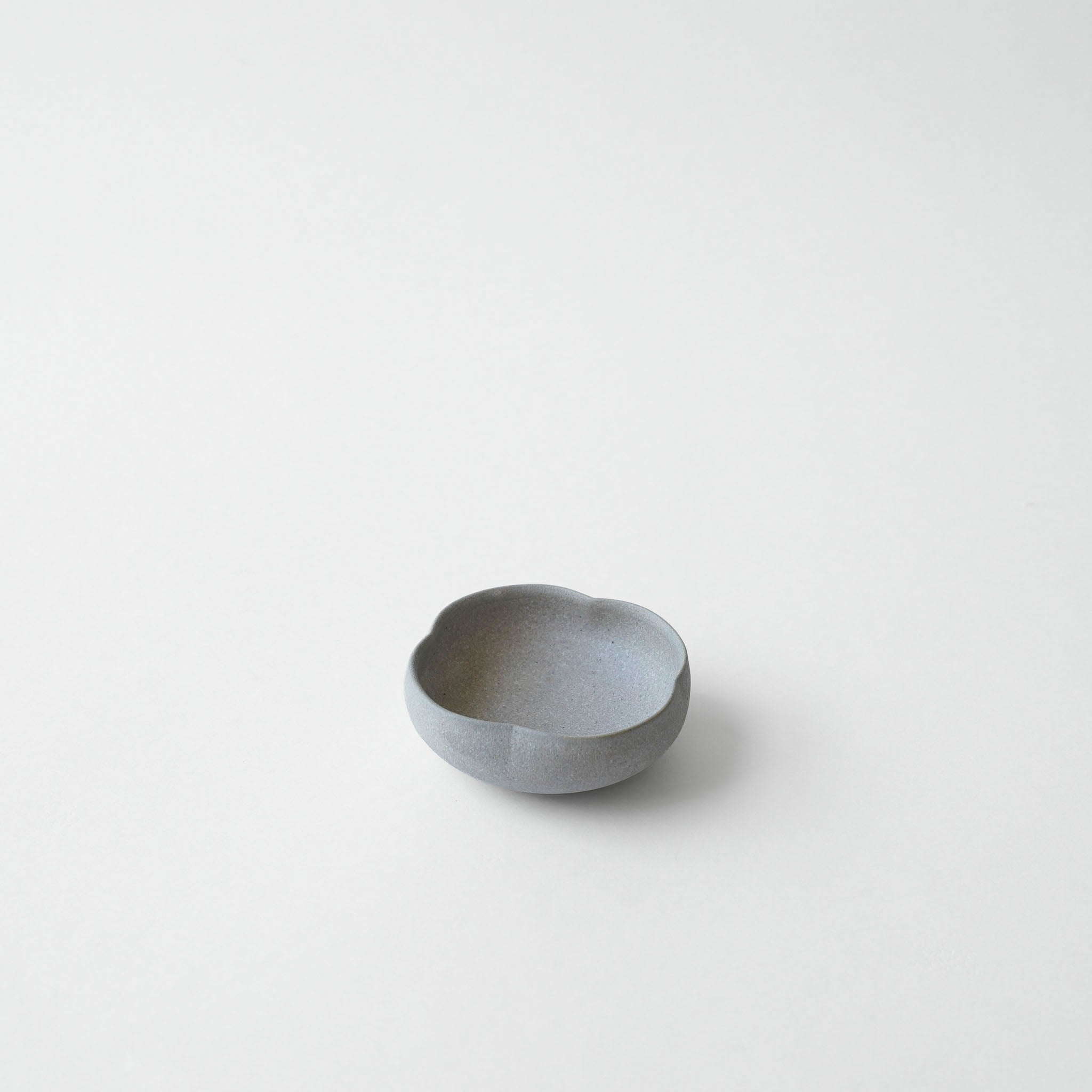 Obara Sota Flower-Shaped Small Bowl B