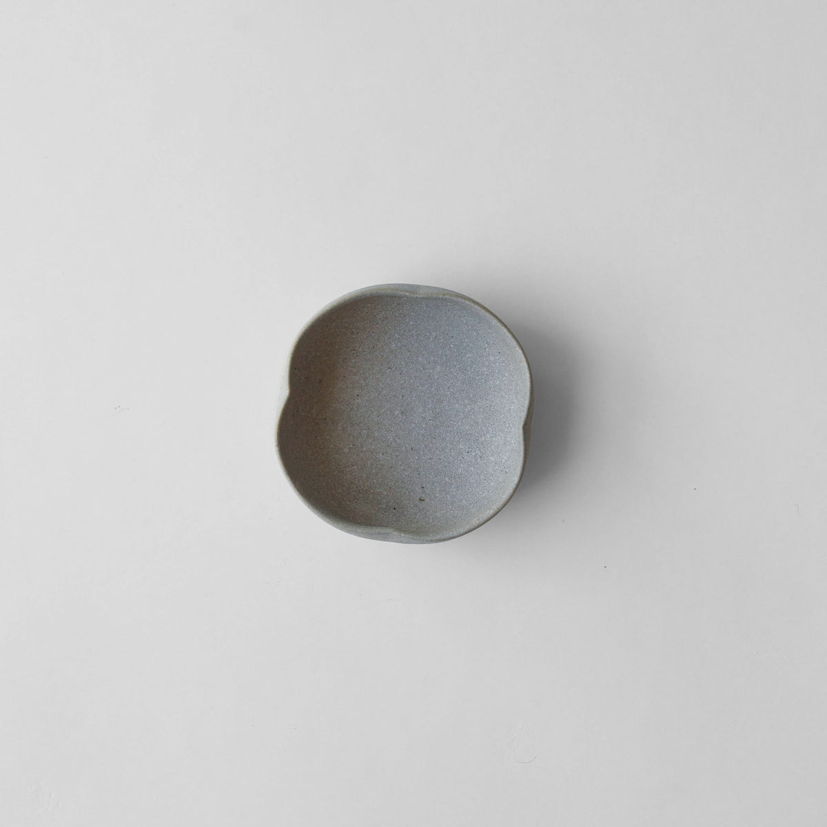 Obara Sota Flower-Shaped Small Bowl B