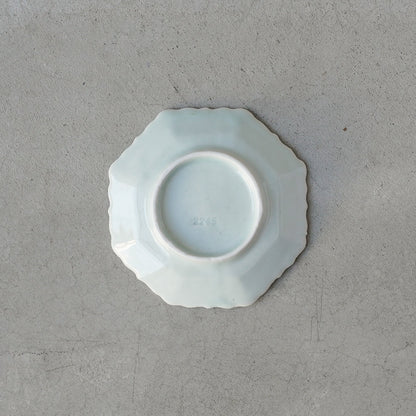 白瓷 輪花4寸皿