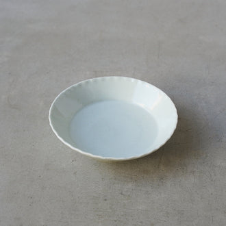 白瓷 輪花5寸取鉢