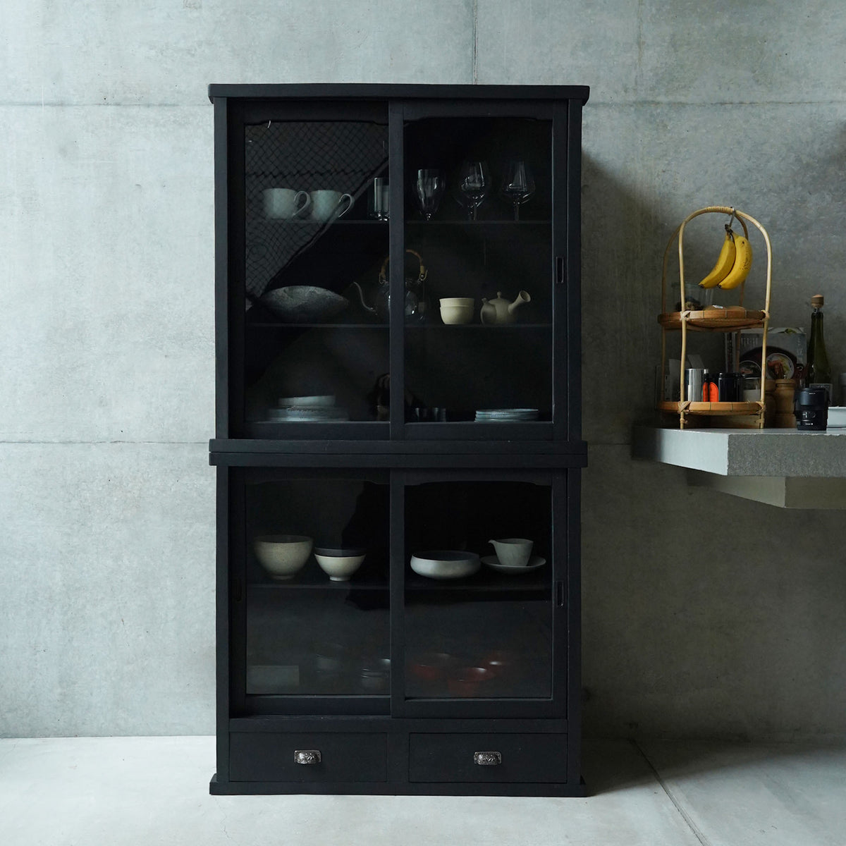 Glass Cabinet / 水屋箪笥