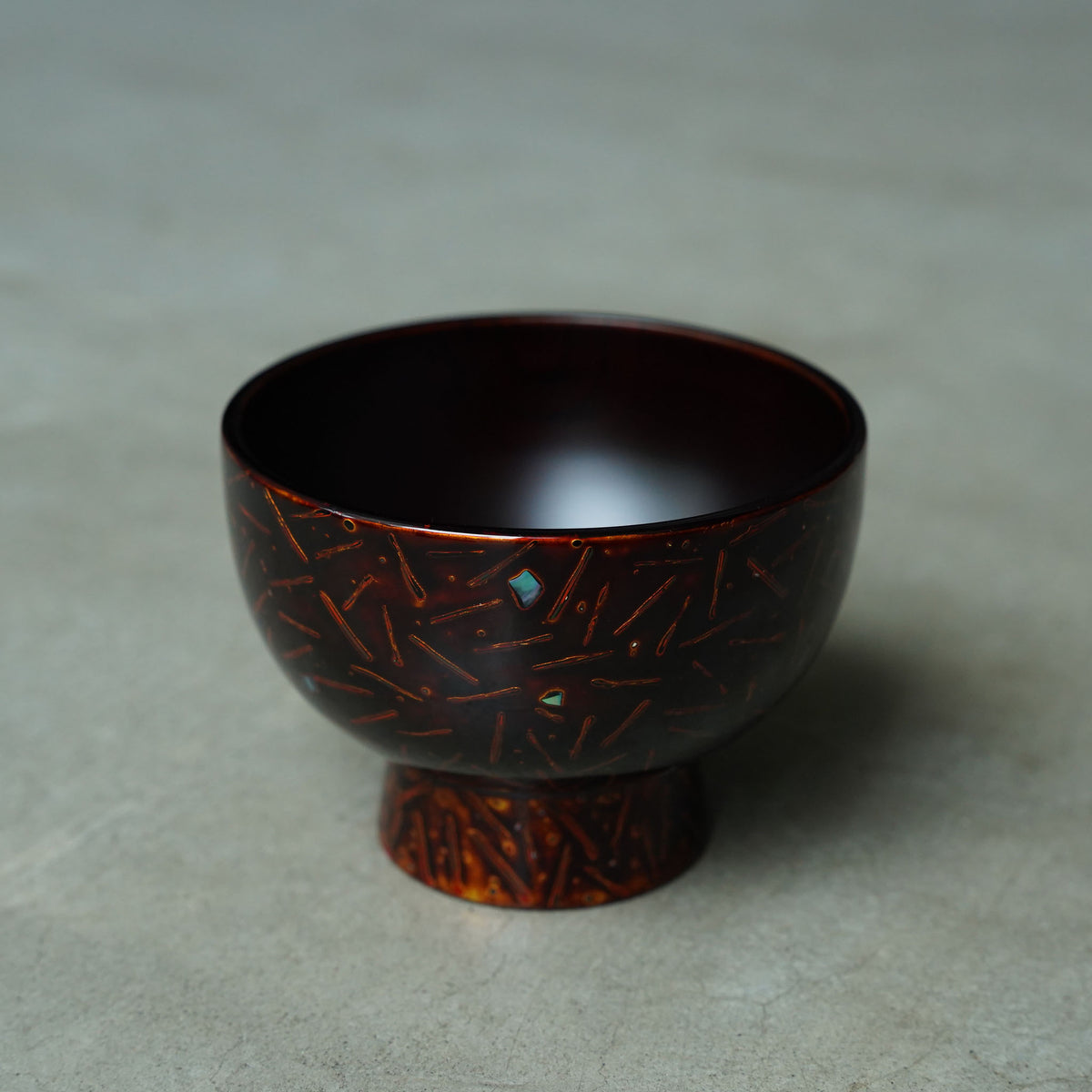 Tsuchinao Shikki × Kabuku Shikki: Wakasa-nuri Goroku Bowl