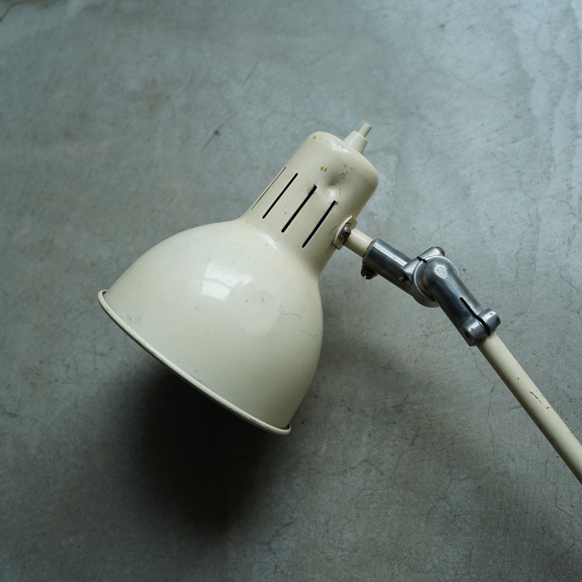 Clip Lamp / Rijo