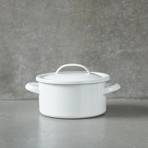 月兎印 キャセロール 19cm ホワイト