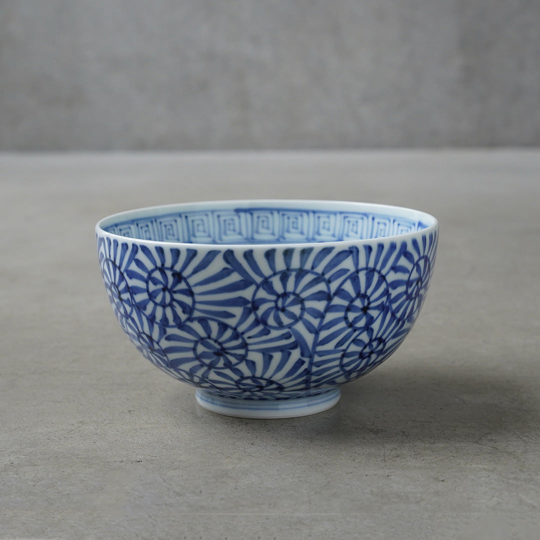 Keizan Kiln Sometsuke Arabesque 4.7-inch Stepped Donburi Bowl