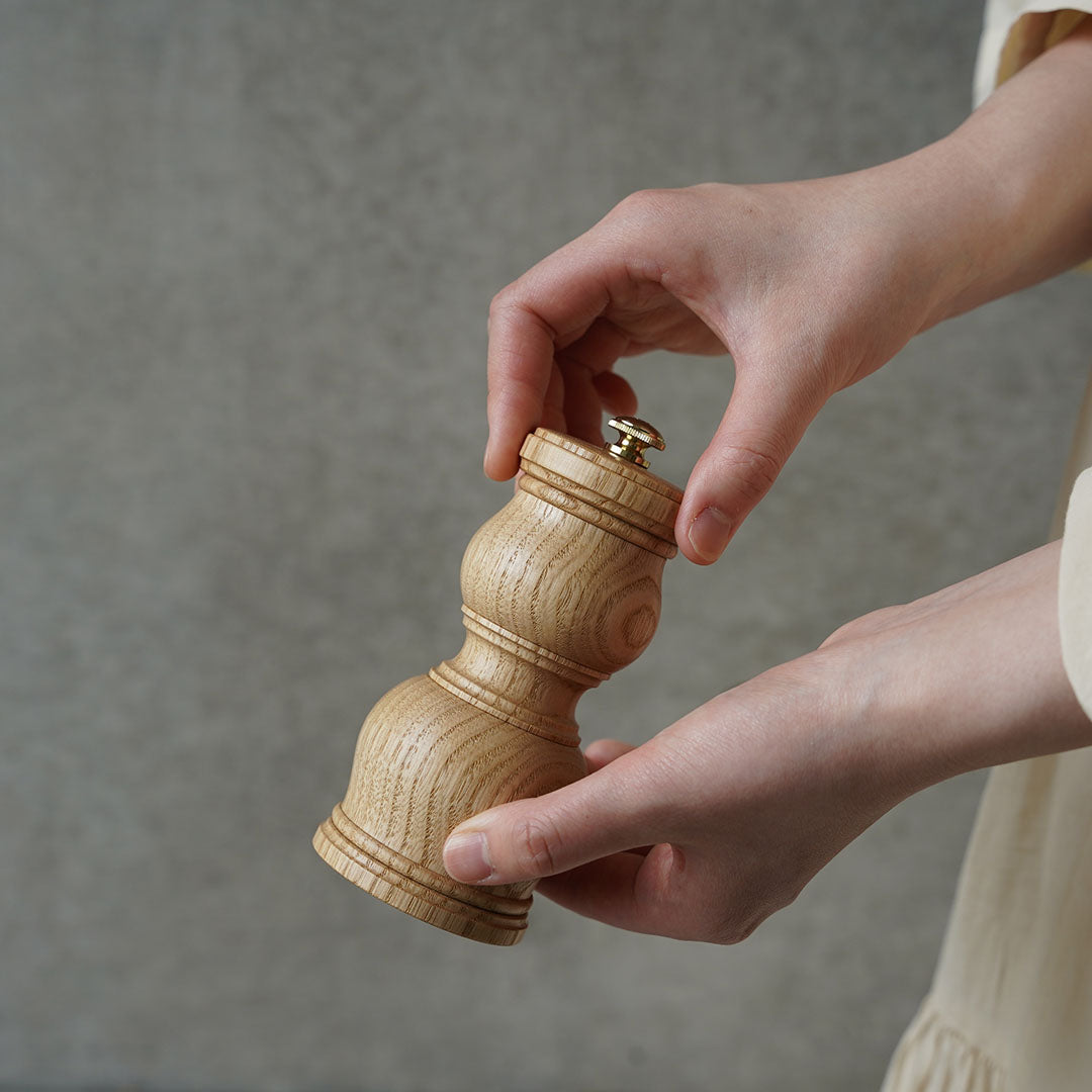 Woodworking Yamani Pepper Mill 4 Venus