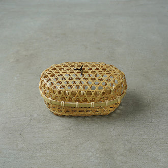 南風工藝 六つ目小判篭フタ付白