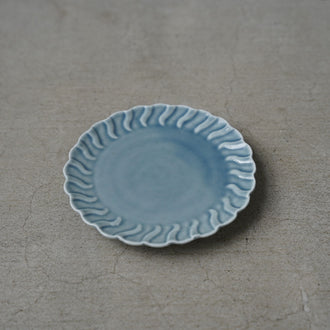 嘉泉窯 瑠璃地捻輪花四寸皿