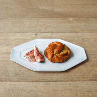 marais/マレ 八角プレート中皿 白 赤土