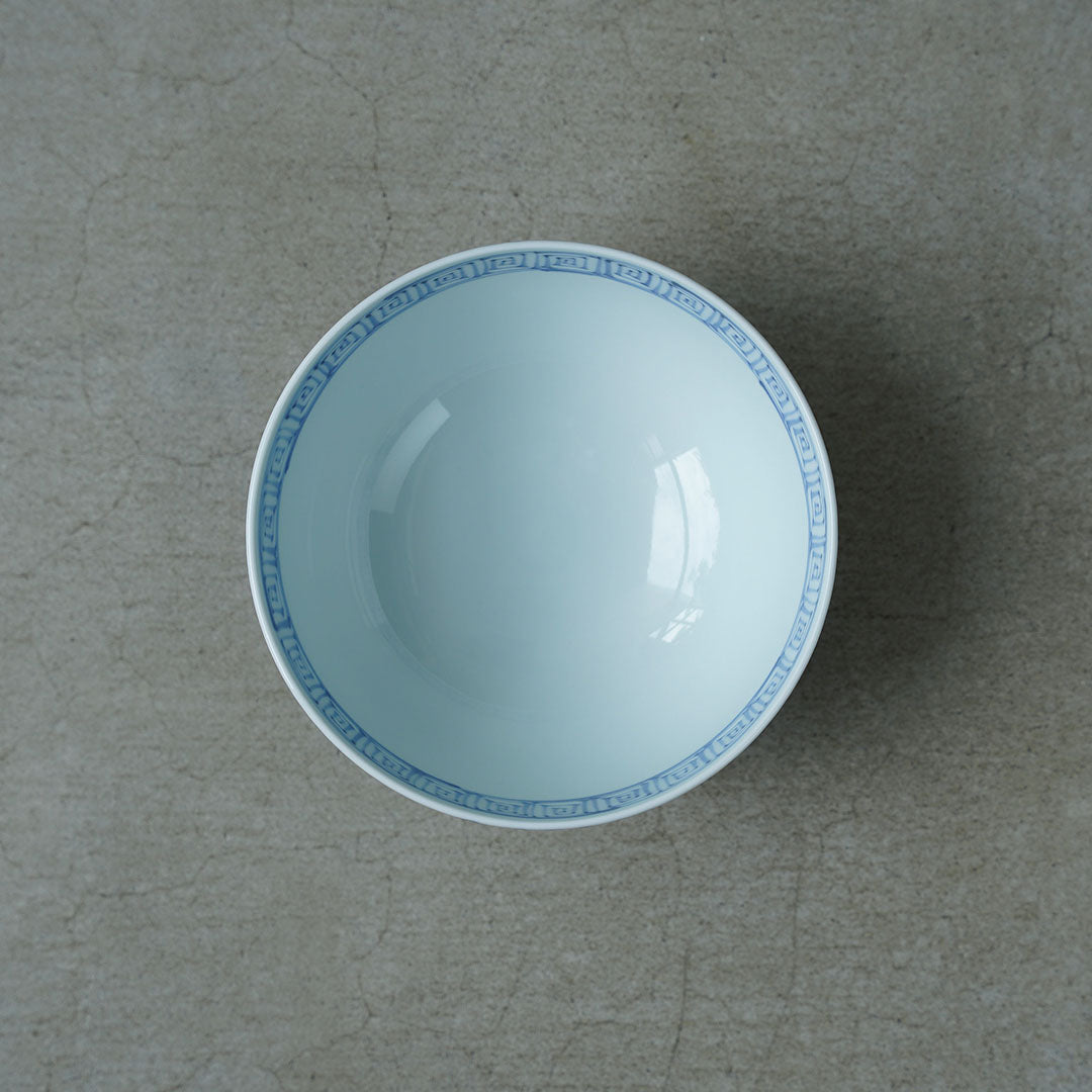 Keizan Kiln Sometsuke Arabesque 4.7-inch Stepped Donburi Bowl