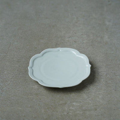嘉泉窯 白瓷四稜四寸半小皿