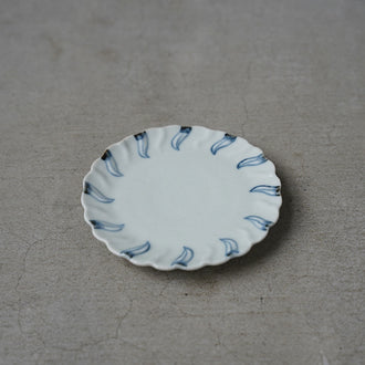 嘉泉窯 白瓷捻輪花流水四寸皿