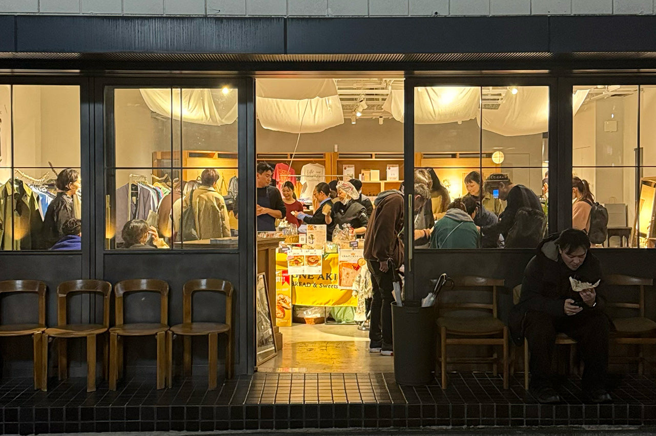 K666⭐︎共箱入 “えど硝子 菓子器 一調 ”鉛ガラス 楕円形プレート ビードロ K666⭐︎共箱入 “えど硝子 菓子器 一調 ”鉛ガラス 楕円形プレート