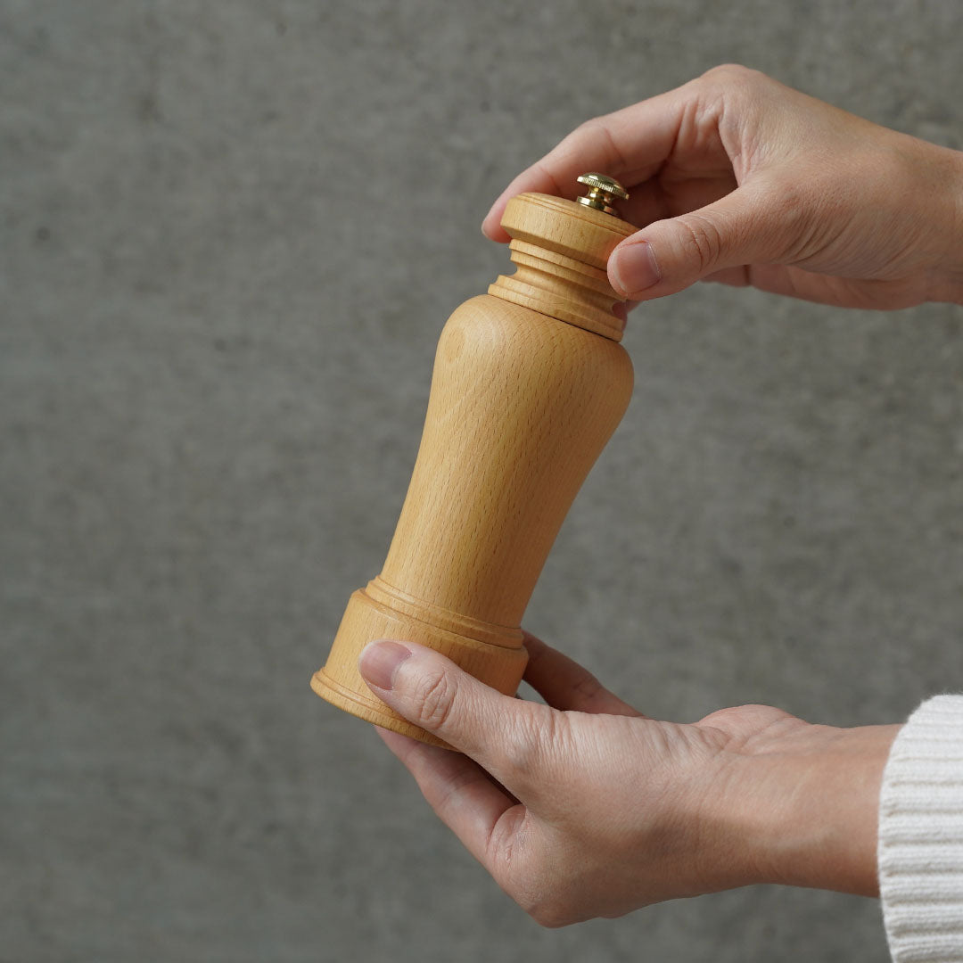 Yamani Woodworking Pepper Mill 6 Carrot