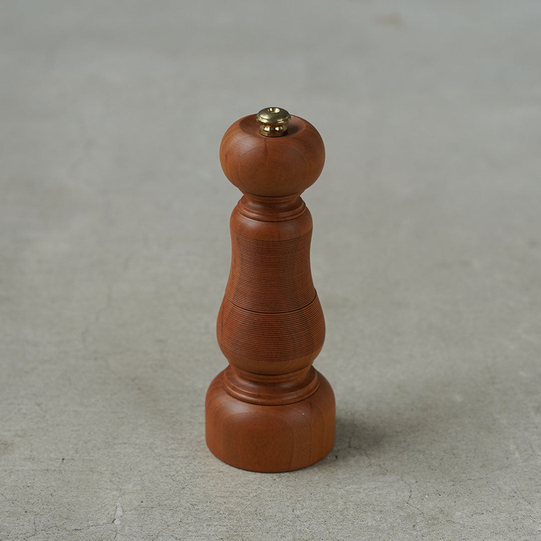 Woodwork Yamani Pepper Mill 6 Luffa