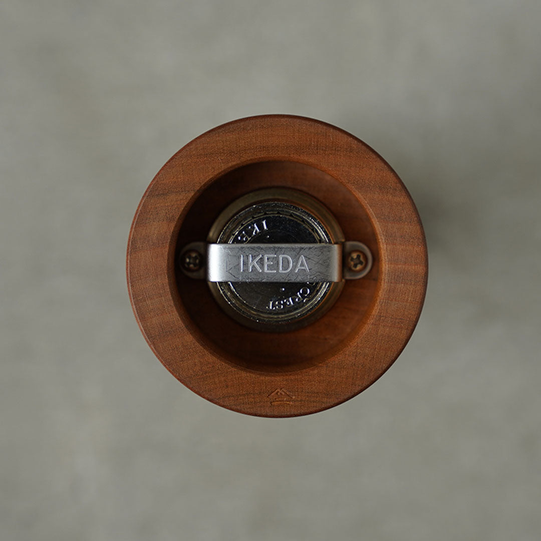 Woodwork Yamani Pepper Mill 6 Luffa