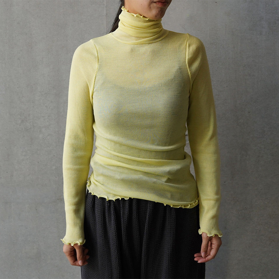 me. merino washable wool タートルネック